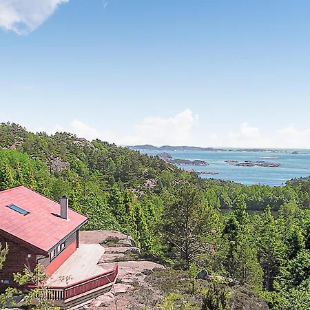 In Lindesnes With Sauna Feriehus